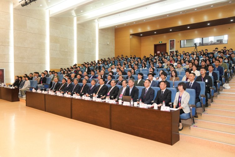 中国政治学会常务副会长
